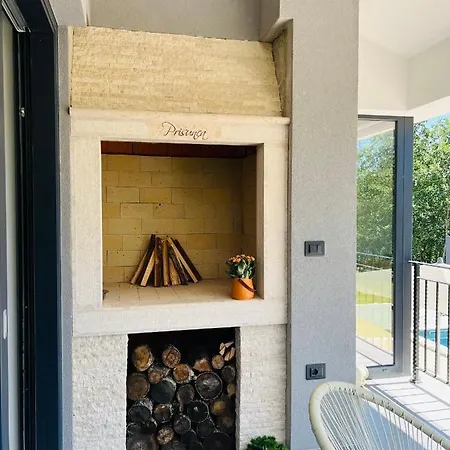 Vila Prisunca Jacuzzi & Swimming Pool Pazin