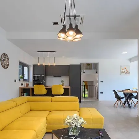 Vila Prisunca Jacuzzi & Swimming Pool *