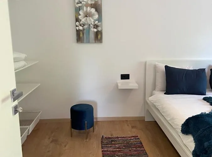 Prisunca Jacuzzi & Swimming Pool Βίλα Pazin