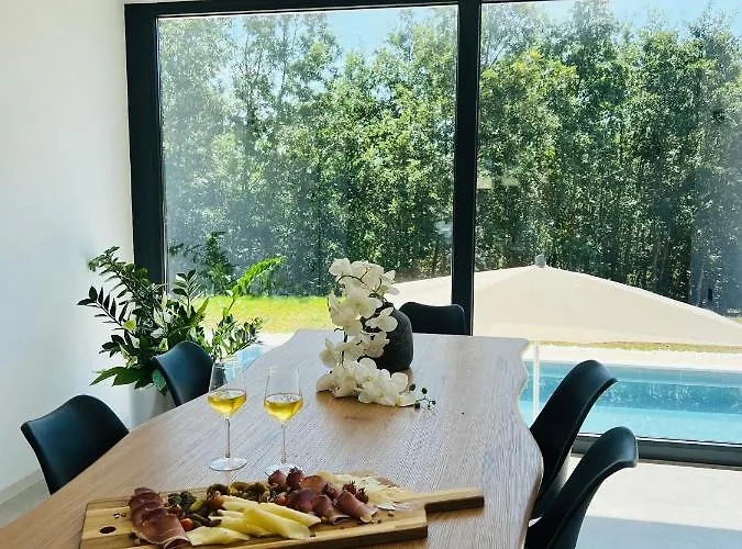 Prisunca Jacuzzi & Swimming Pool Pazin