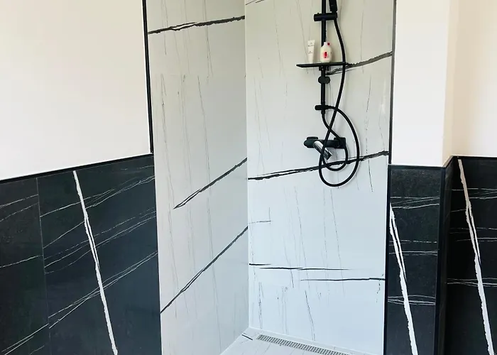 Prisunca Jacuzzi & Swimming Pool Βίλα Pazin