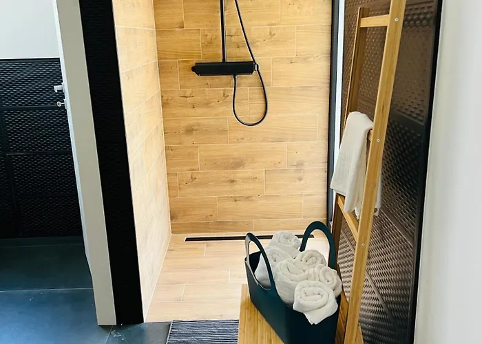 Prisunca Jacuzzi & Swimming Pool Βίλα *