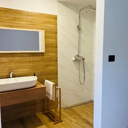 Villa Prisunca Jacuzzi & Swimming Pool *