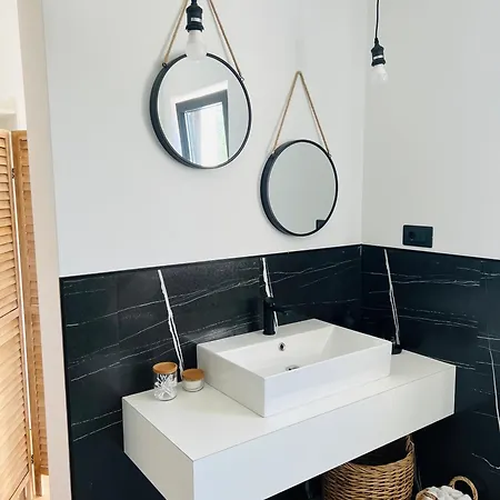 Prisunca Jacuzzi & Swimming Pool