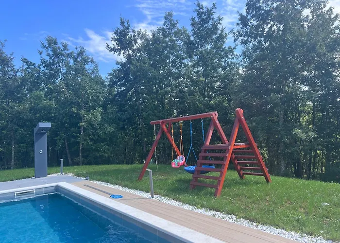 Βίλα Prisunca Jacuzzi & Swimming Pool Pazin